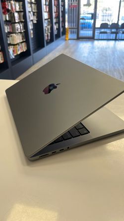MacBook Pro 32 ram 512gb 2021