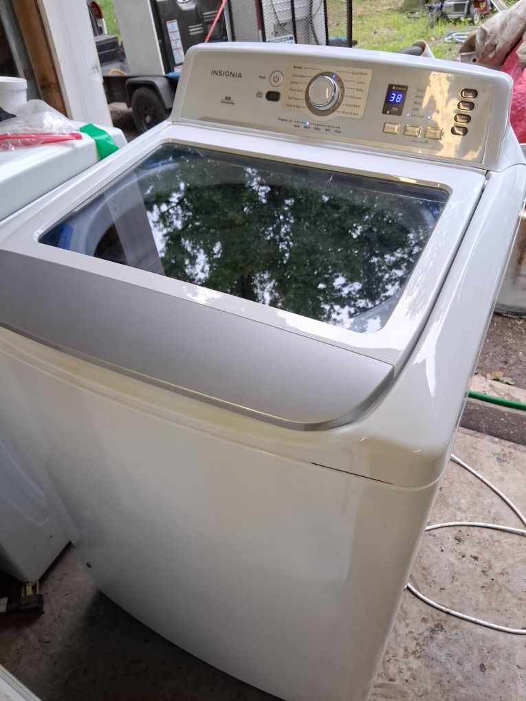 Insignia Heavy Duty Super Capacity Washer