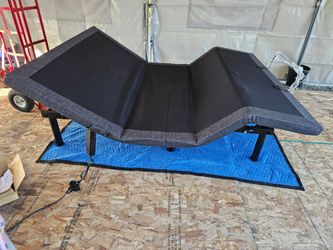 Ajustable frame