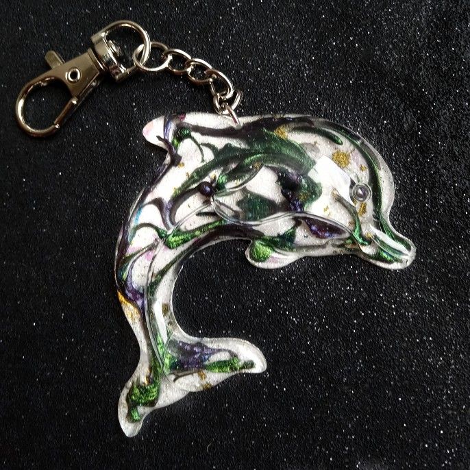 Blue purple green color shift resin dolphin keychain bag purse charm