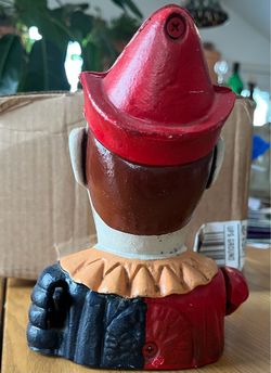 Money bank clown
