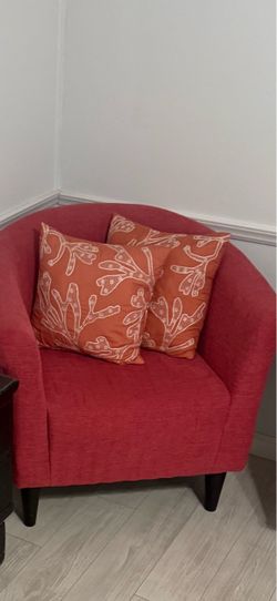 2 very nice set of red chairs