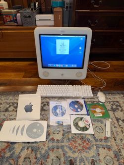 Vintage eMac Computer