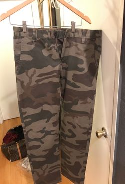Dockers camo pants size 32/32