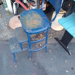 Step Stool Chair