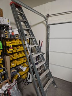 Ridgid 10' Full Metal Boot Heavy duty ladder
