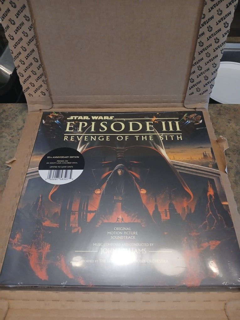 Star Wars Episode III Revenge of the Sith John Williams Lava Vinyl /3000
