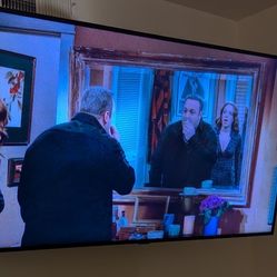 Samsung 55 Inch Smart TV