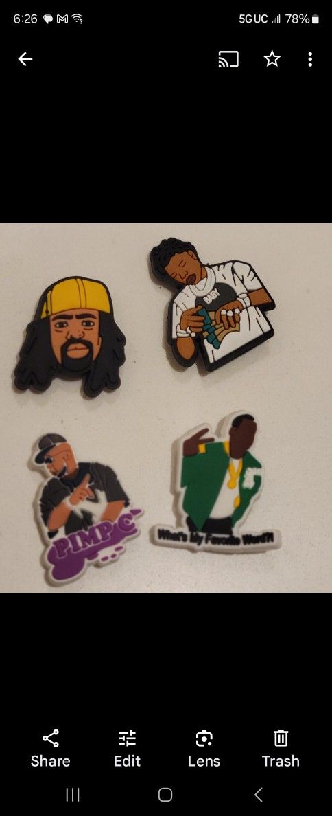 RAPPER CROC CHARMS