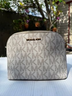 Michael Kors Jet Set Travel Vanilla MK Logo Dome Crossbody Bag Gold Tone