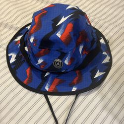 Nike Air Jordan PARIS SAINT GERMAIN Bucket Hat