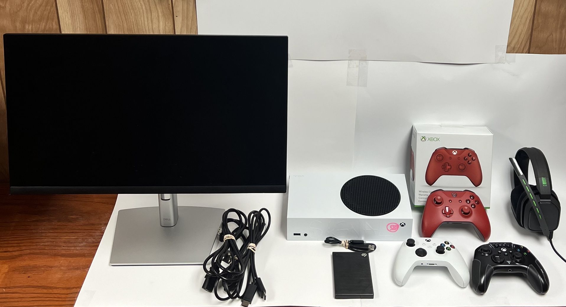 Xbox Series S Bundle