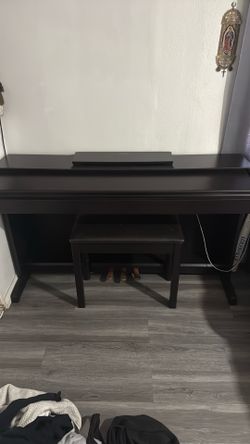Yamaha Piano