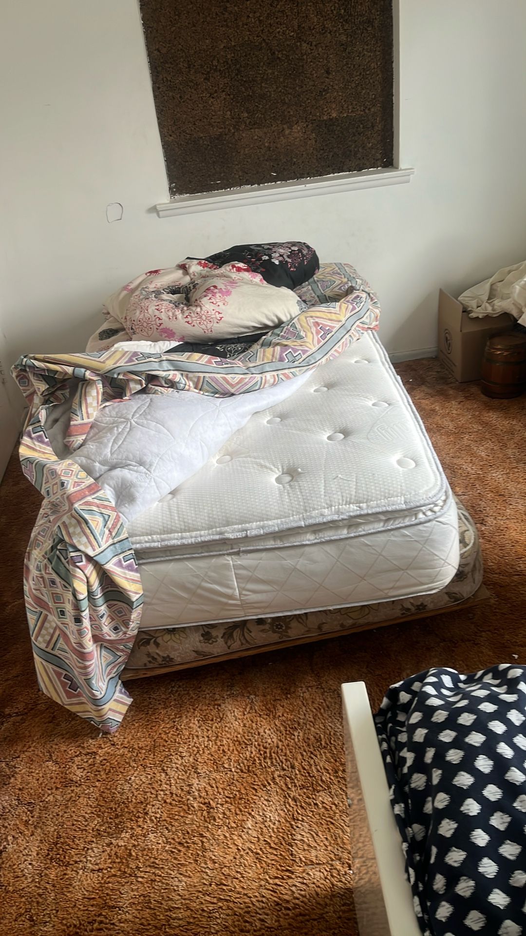 Twin Bed