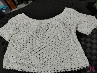 White floral crop top size M