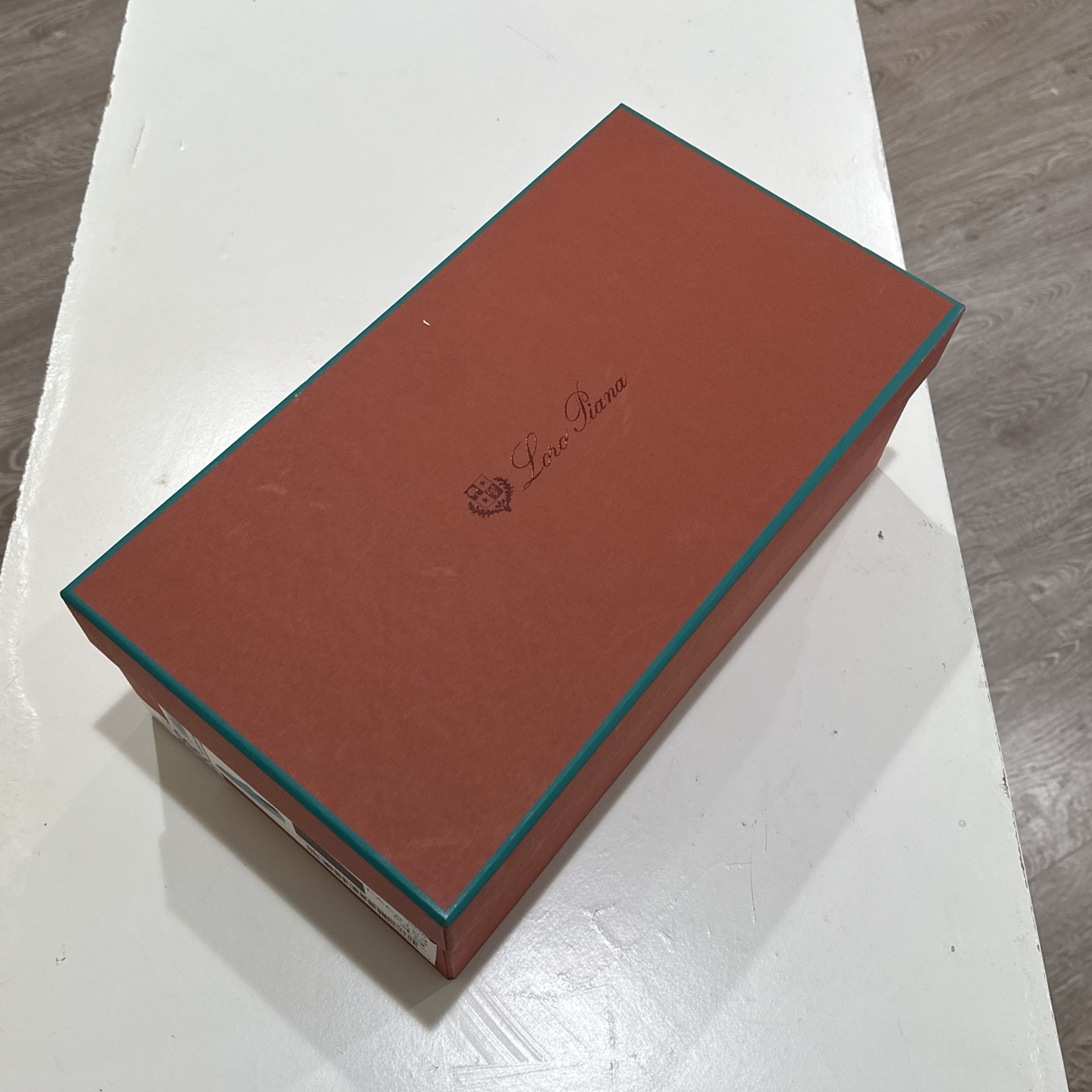 Loro Piana Shoe Box for Sale in Los Angeles, CA - OfferUp