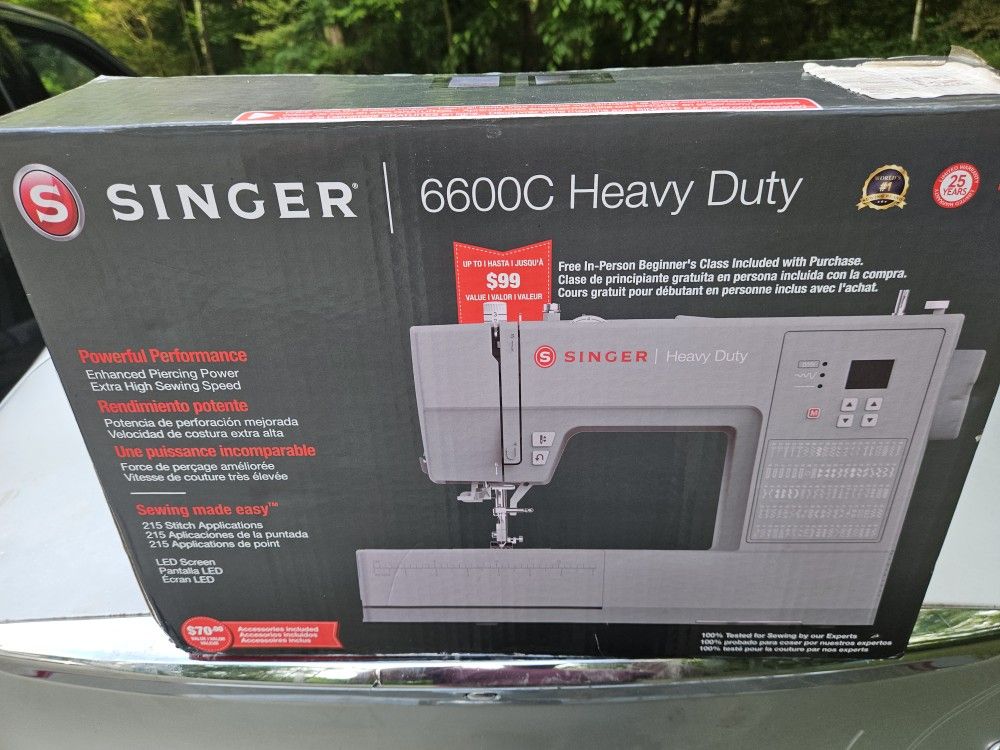 Brand New Singer 6600c Heavy Duty Sewing Machine