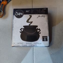 Tim Holtz Sizzix Alterations Bigz Die - Cauldron