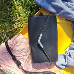 Black Purse