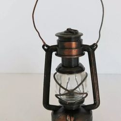 Mini Pencil Sharpener Vintage Die Cast Metal Oil Lamp Lantern 31/2" handle up
