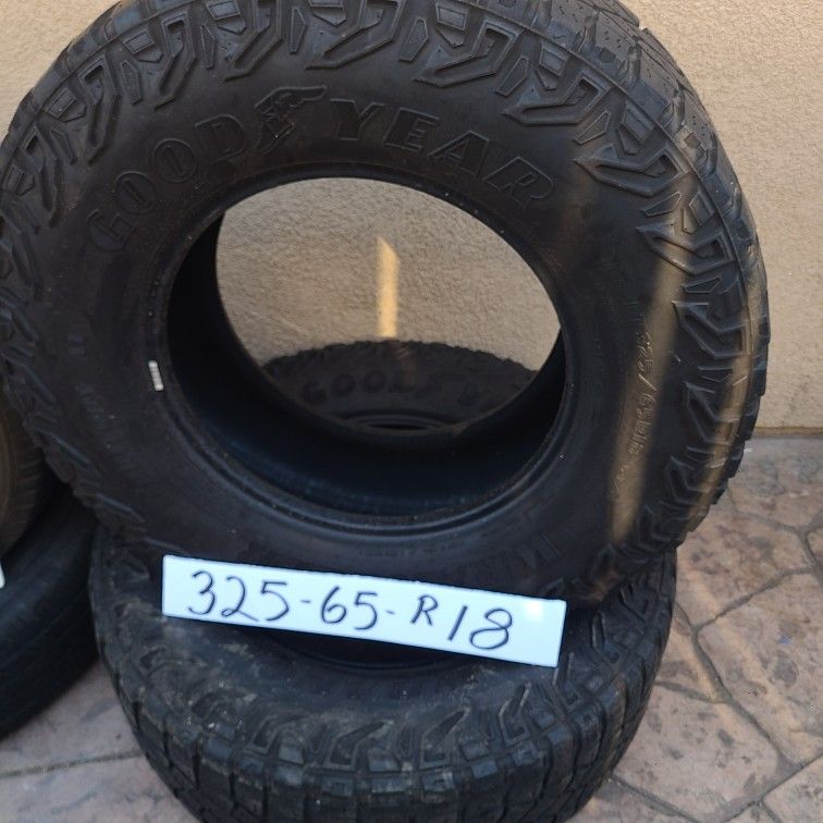 325. 65 R18 2 Tires