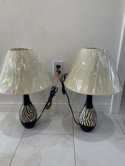 Pair of lamps $45 brand new light bulb 💡 not included