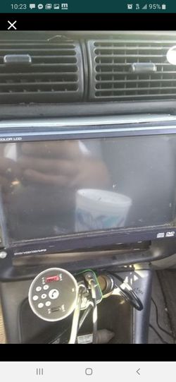 Touch screen and DVD car stereo