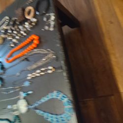 Jewelry Lot All In Good Condition 