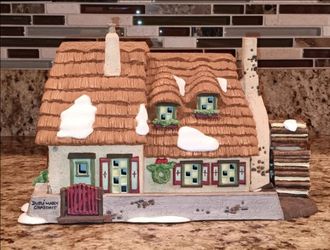 Department 56 Dickens' Village Series 1996
"The Christmas Carol Cottage"