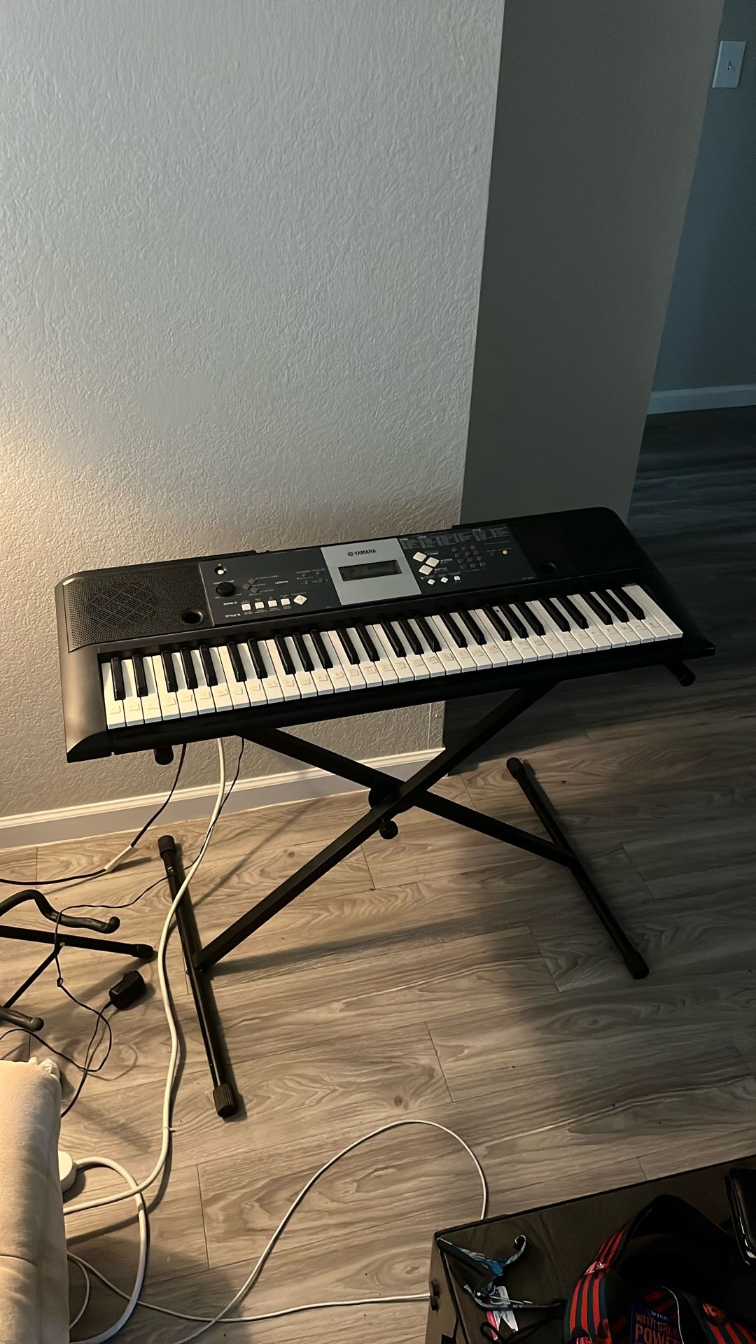 Yamaha Electric Keyboard
