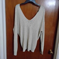 Ladies Large Sweater 