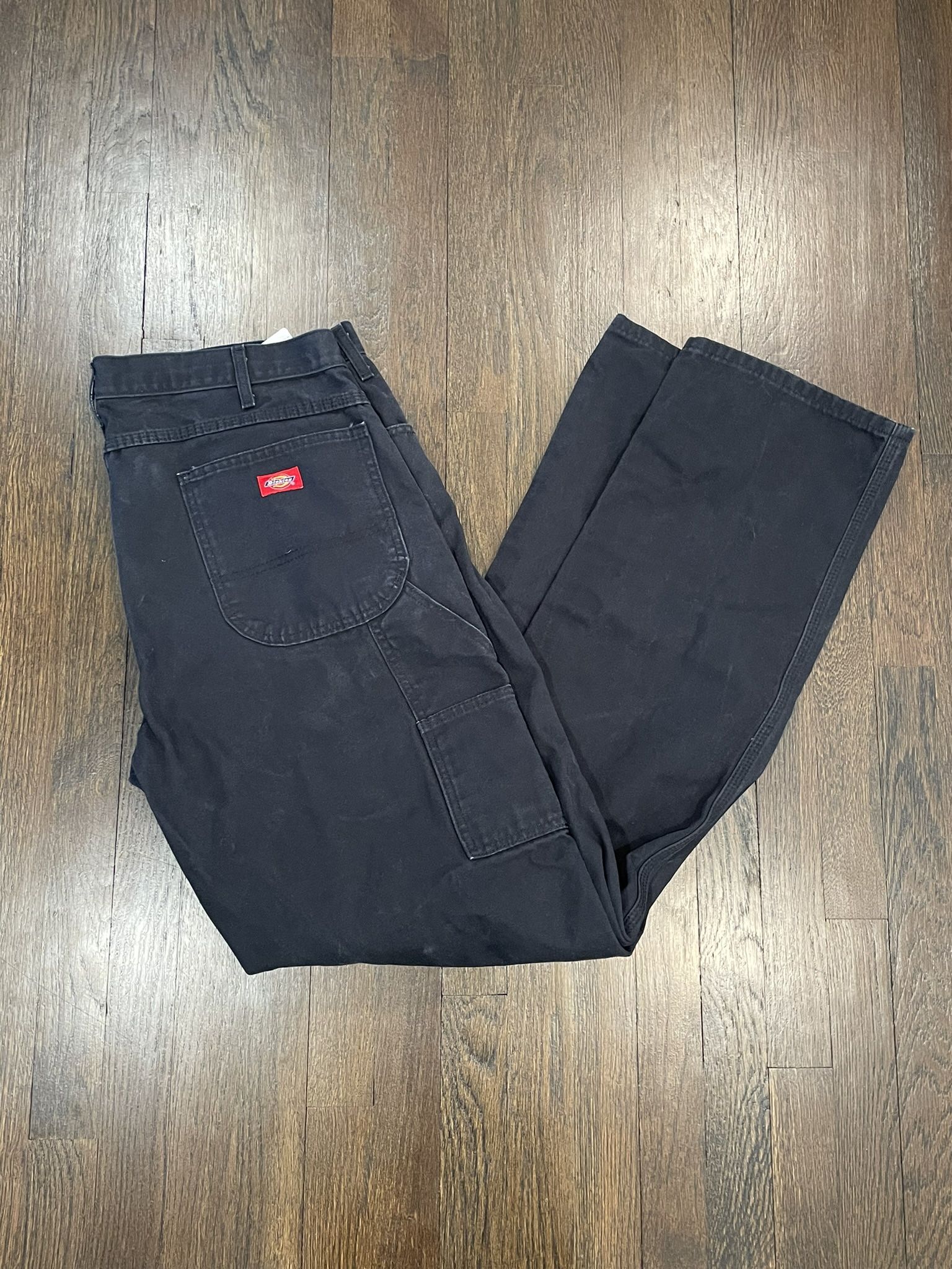 Black Dickies carpenter pants 