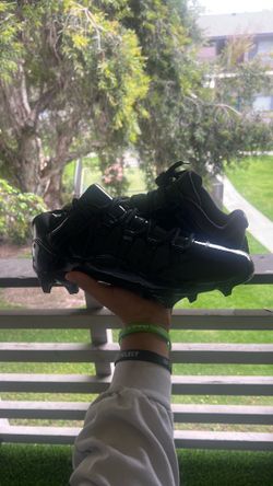 jordan 11 low cleat sz 11
