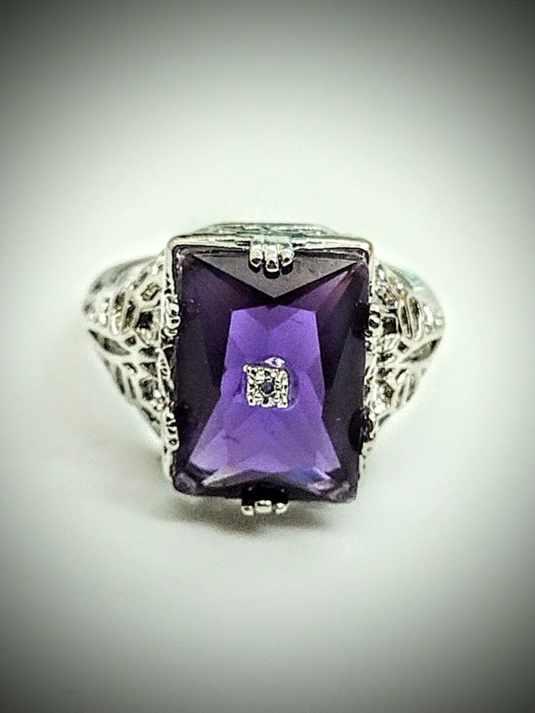 New Silver Amethyst Colored Ring