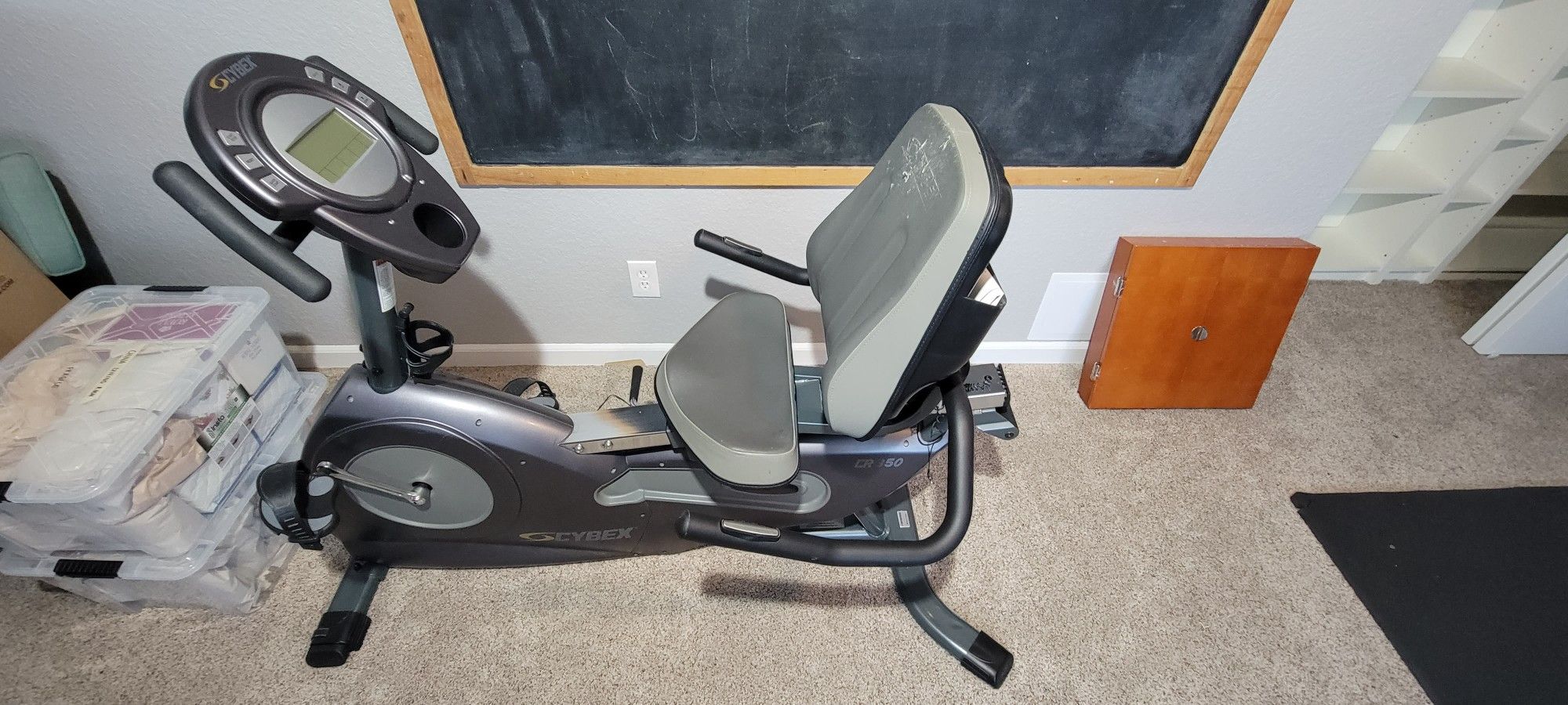 Stationary Recumbent Bike Cybex CR350