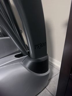True Fitness PS300 Elliptical