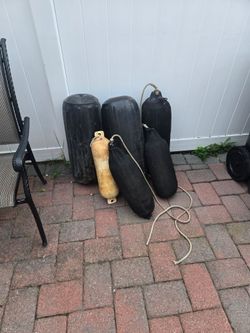 6 boat fenders