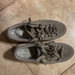 Shoes WOMENS SIZE 10 & 11 $60 BUNDLE