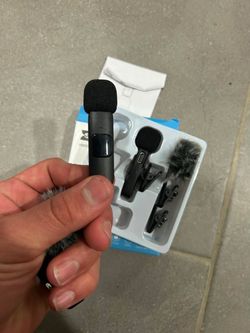 Wireless Lavalier Microphone Kit
