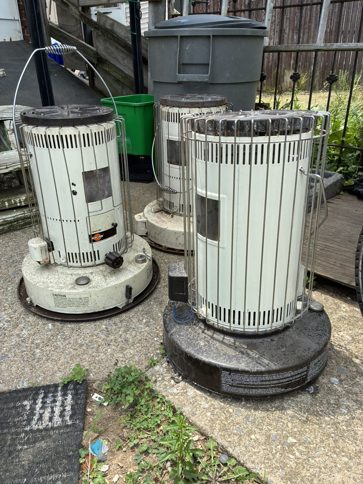 3 Kerosene Heaters Need Gone TODAY PRICE $100