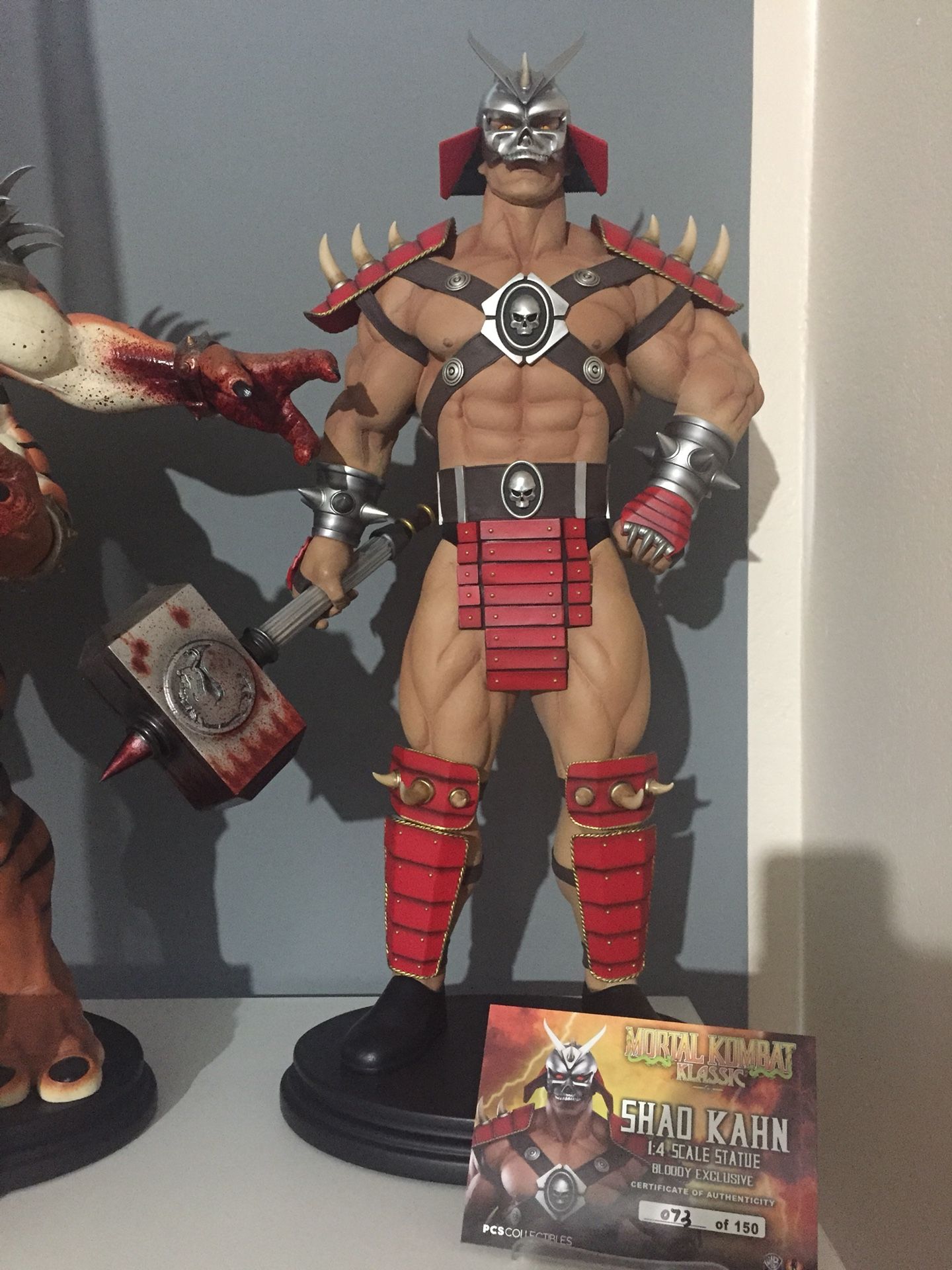 Review and photos of Mortal Kombat Shao Kahn statue by Pop Culture Shock