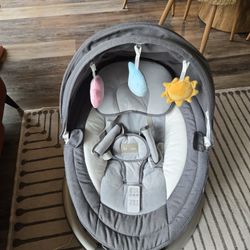 NOVA Baby Swing – New