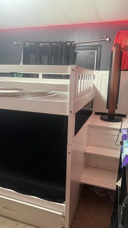 Bunk bed