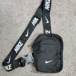  Nike Crossbody Shoulder Chest Bag Backpack 5x7 