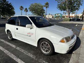 Super Rare Swift GT 1.3 Twin Cam 16 Valve 5 Speed