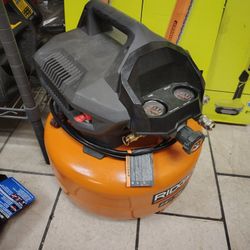Ridgid 6 Gallon Compressor