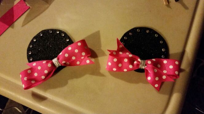 Minnie mouse ear bows