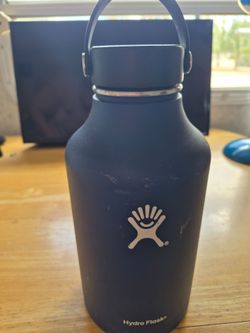 Hydroflask 64oz steel water bottle