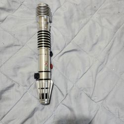 Plo Kloon Proffie Lightsaber