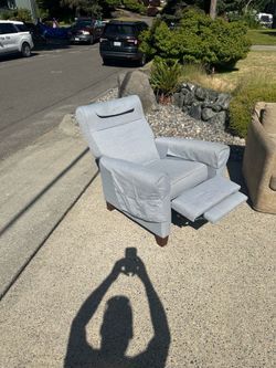 Recliner